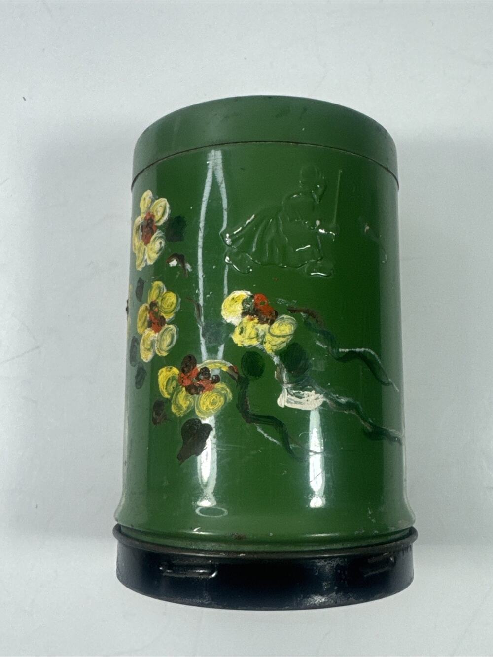 Vintage Old Dutch Cleanser Green Metal Can Shaker Holder